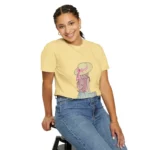 cue girl on shirt person 2